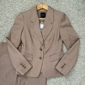 NWT The Limited tan suit set jacket+pants Size 0